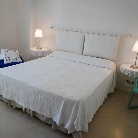B&B Vie Del Mediterraneo 切萨雷奥港 外观 照片